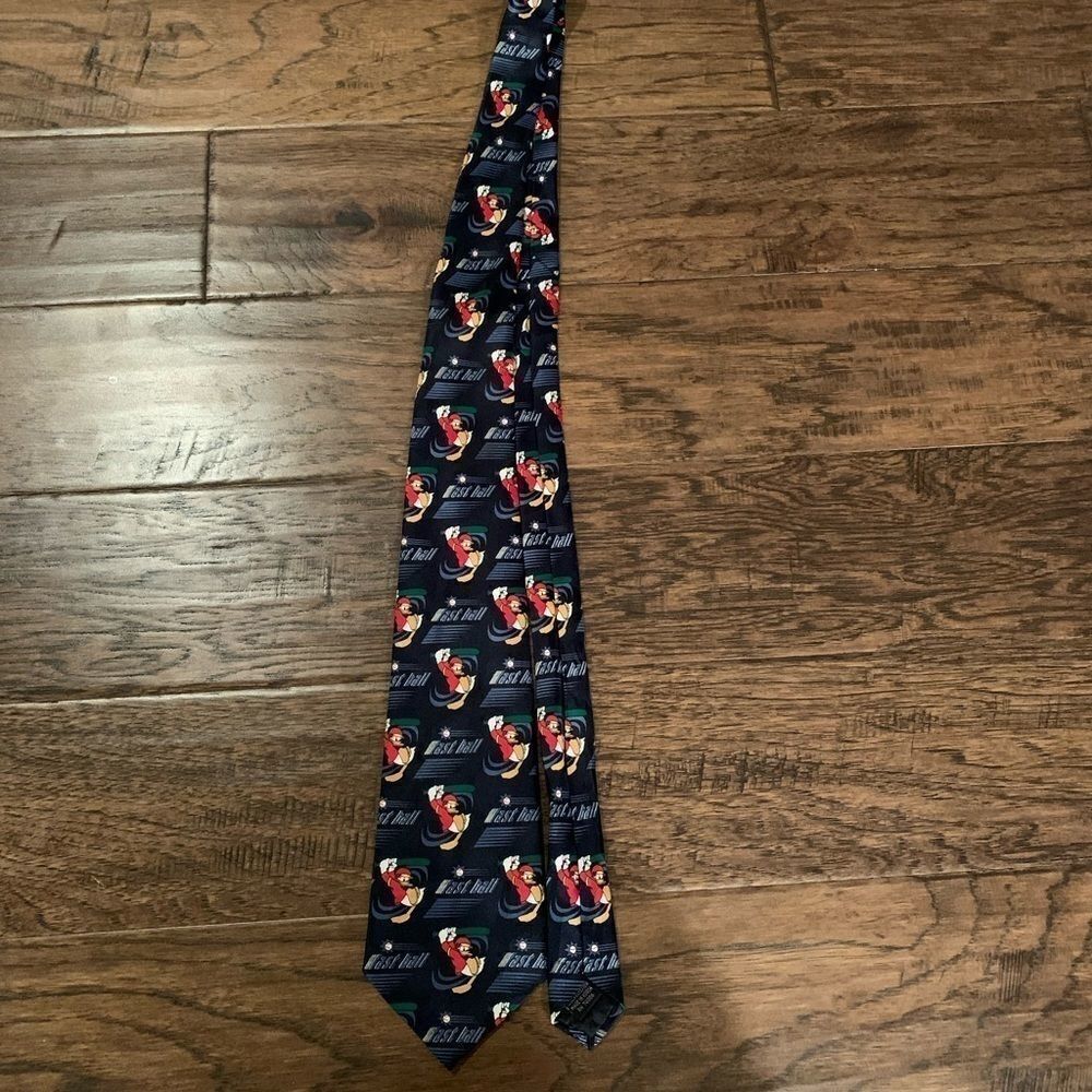 EUC Men’s Mickey Mouse Unlimited Neck Tie.